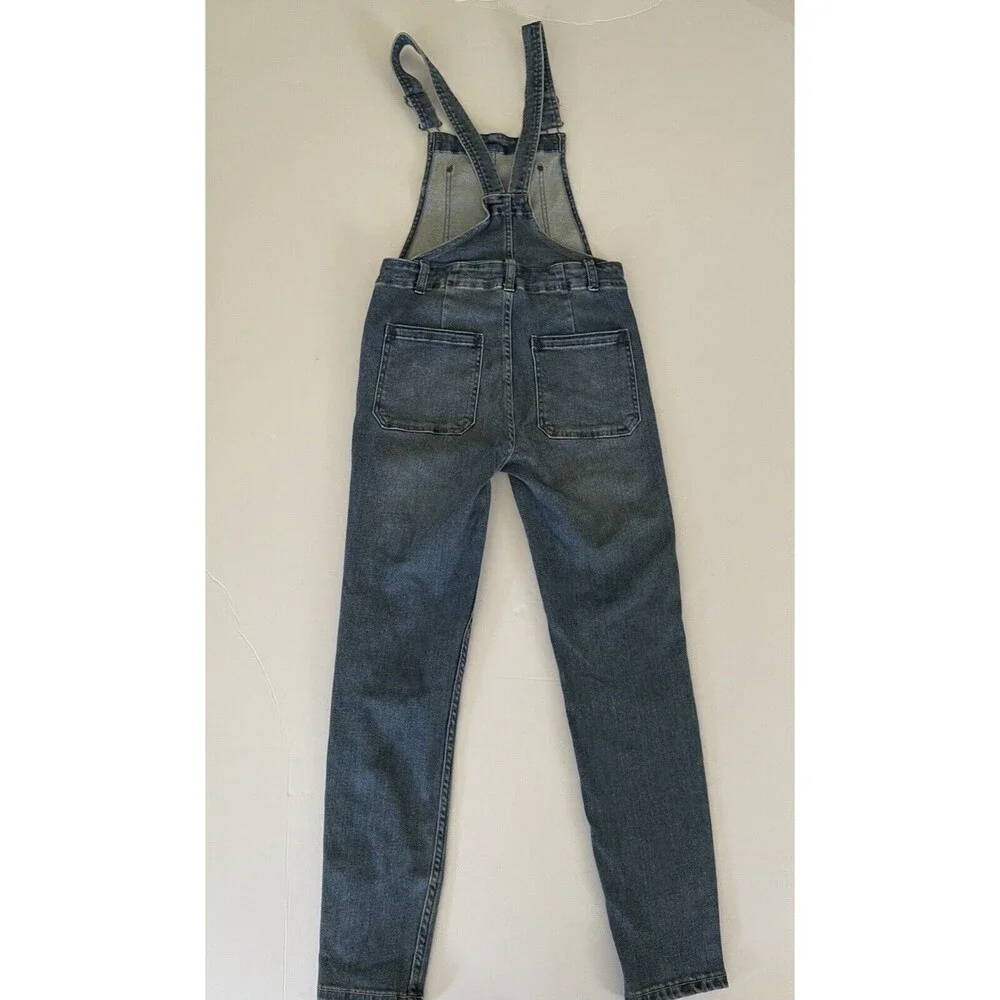Free People Distressed Blue Denim Overalls Medium‎ Wash Size 26
